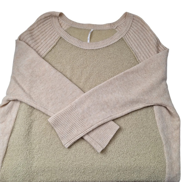 Free People Long Sleeve Sweater Tan Medium - Picture 6 of 11